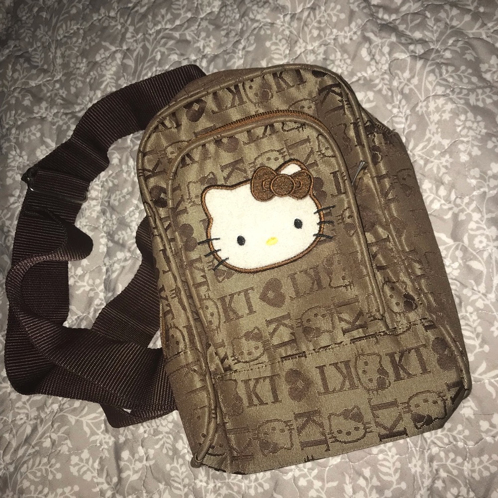 Hello Kitty Crossbody Bag (small)